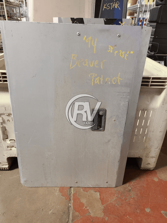 1994 Beaver Patriot Compartment Door 38 X 28 1/2 Compartment Doors